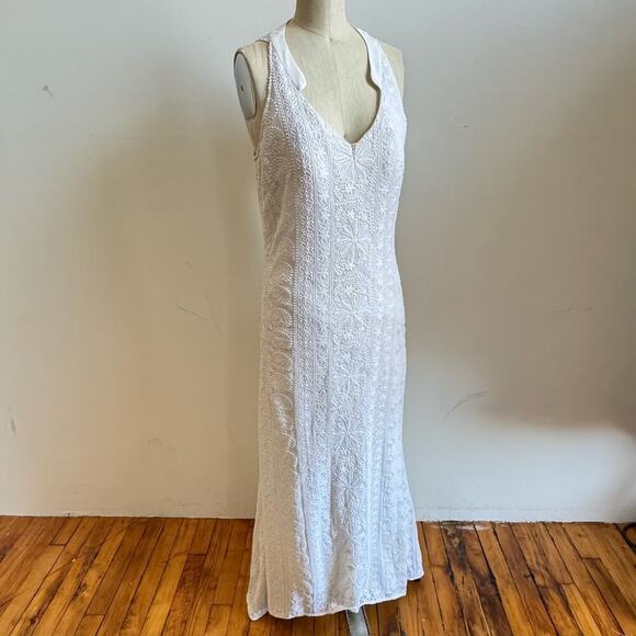 CHERIE D Designer White Embroidered Maxi Gown - Picture 4 of 17